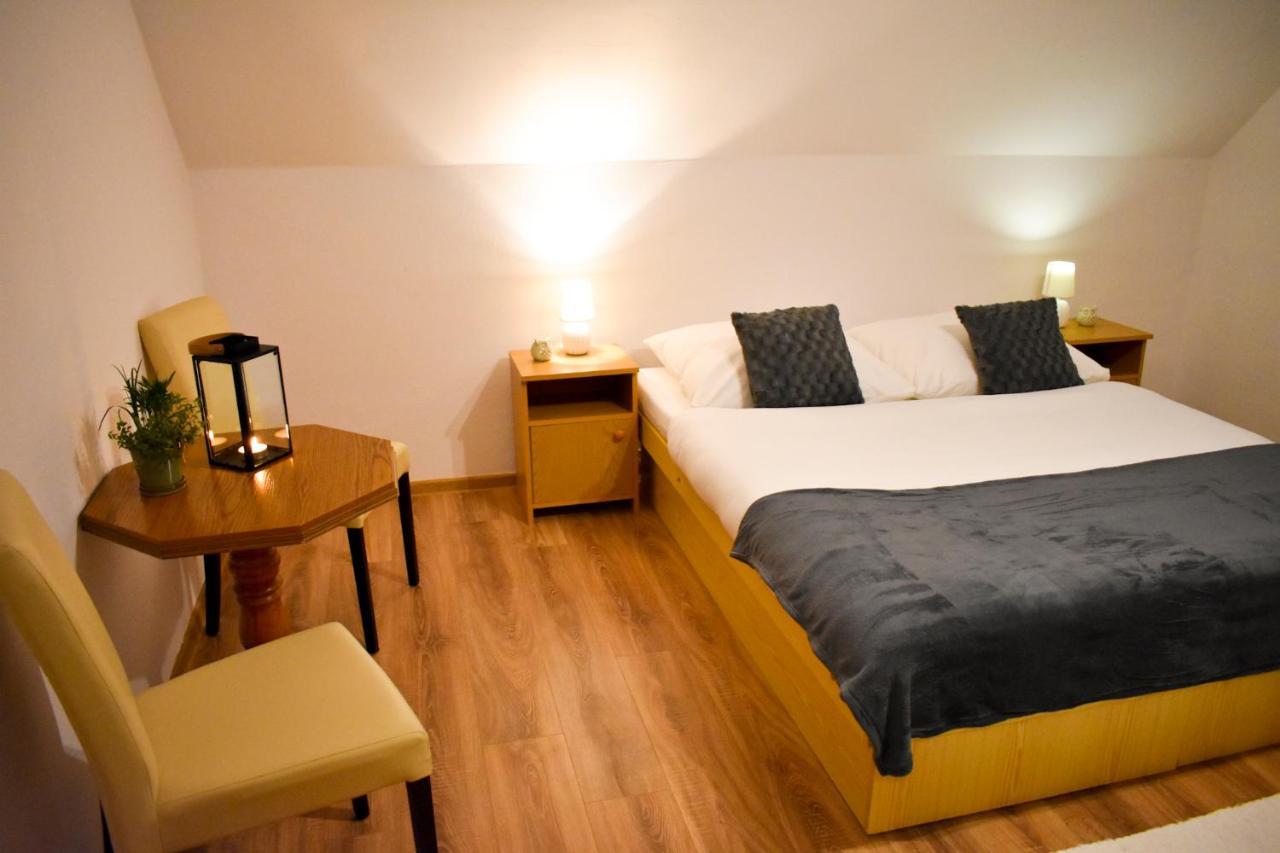Apartamento Privát Harenčár Stará Lesná Exterior foto